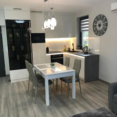 Agnes Pomorzany Апартаменты Щецин