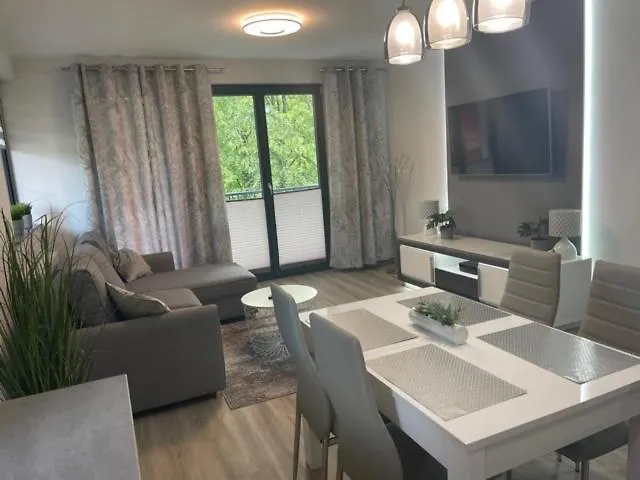 Agnes Pomorzany Apartman *